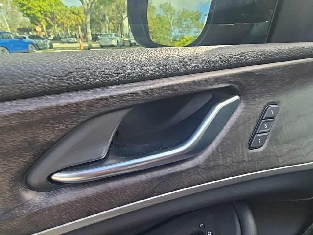 Used 2021 Jeep Grand Cherokee L Limited image 16