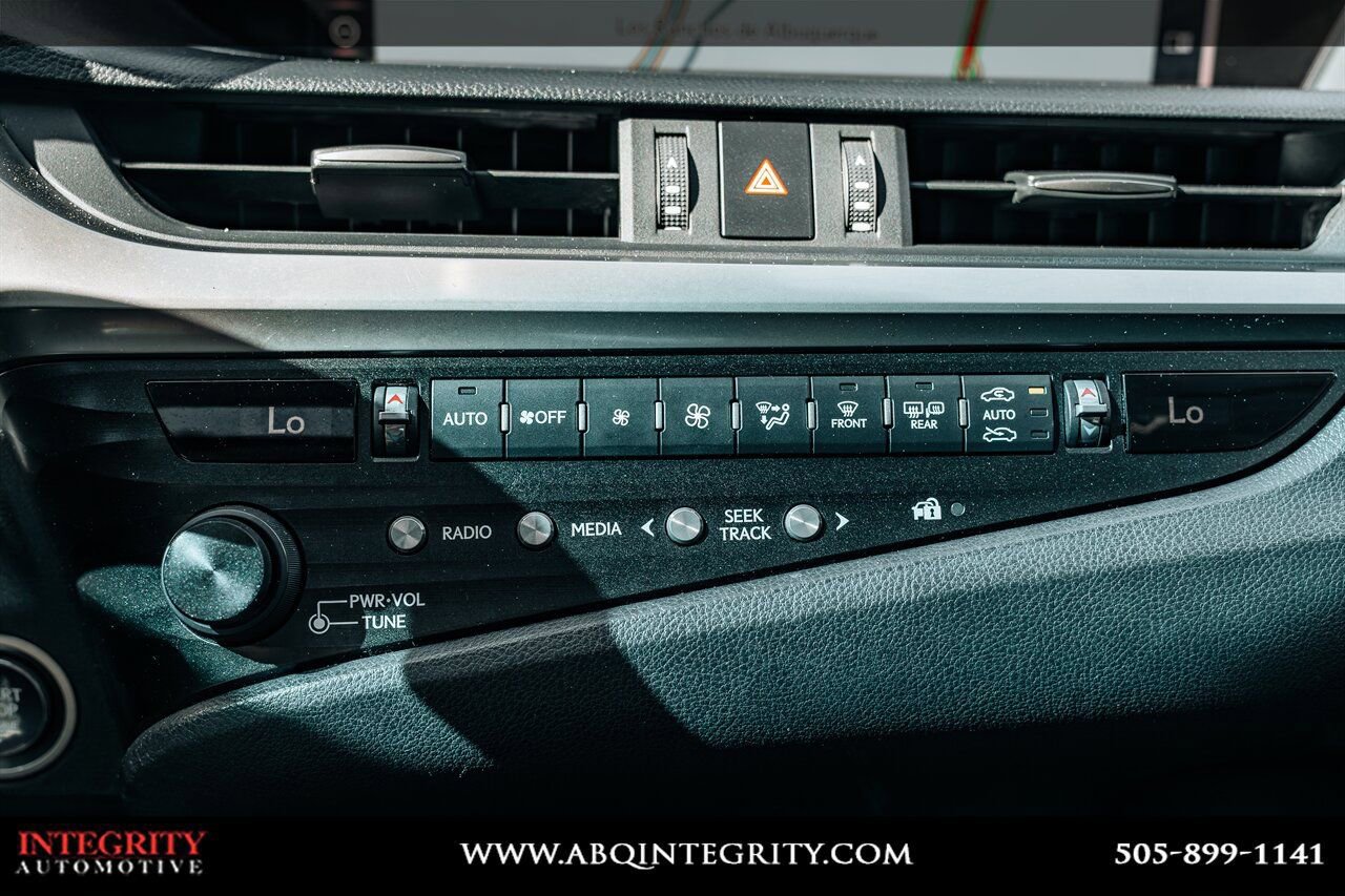 Used 2019 Lexus ES 350 w/ Premium Package FWD image 37