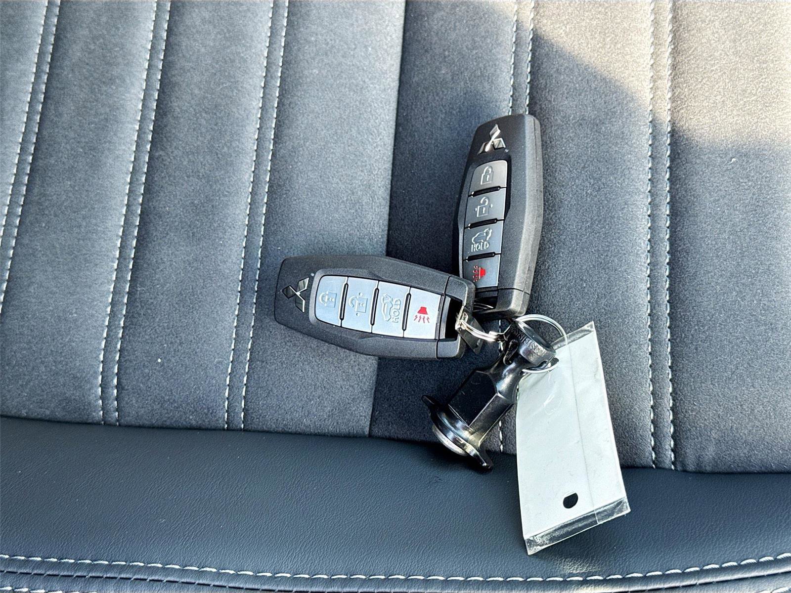 New 2026 Mitsubishi Outlander SE image 27