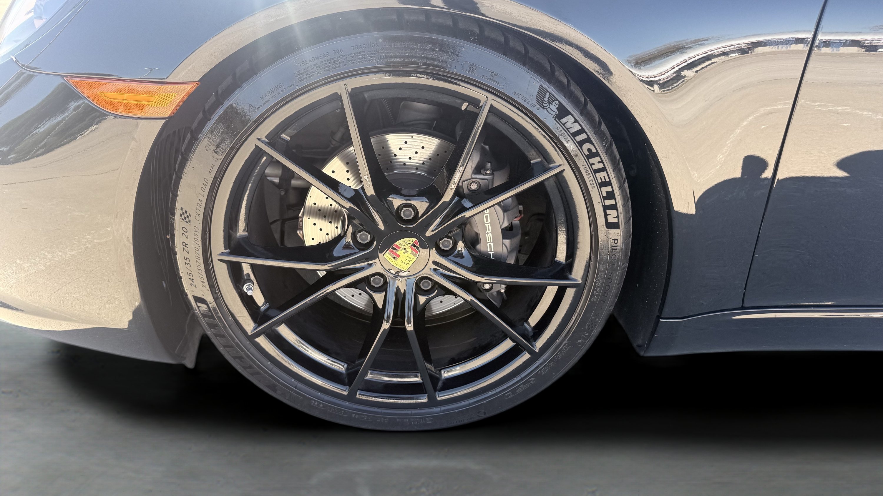 Used 2018 Porsche 911 Carrera RWD image 17