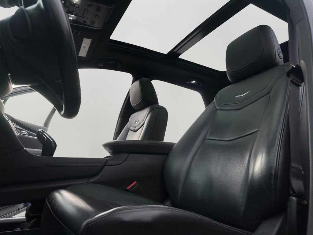 Used 2023 Cadillac XT5 Premium Luxury image 25