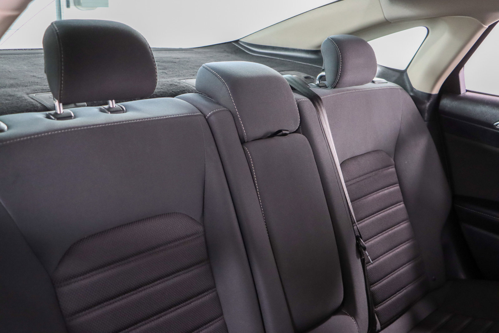 Used 2019 Ford Fusion SE image 27