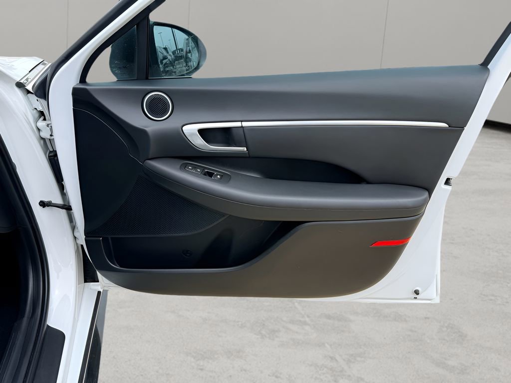 Used 2023 Hyundai Sonata SEL FWD image 14