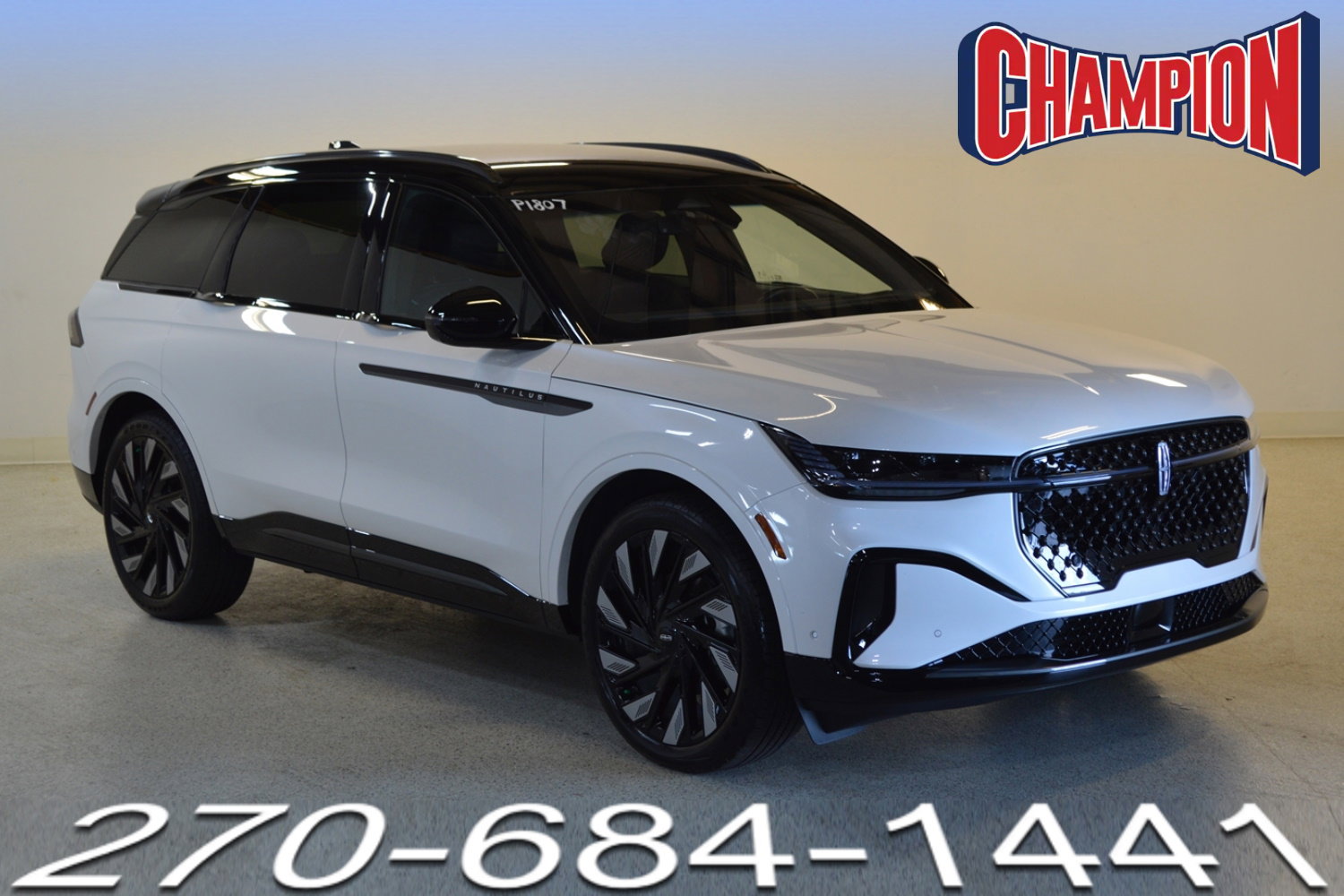 Used 2024 Lincoln Nautilus Reserve w/ Jet Appearance Package (87T) AWD/4WD image 1