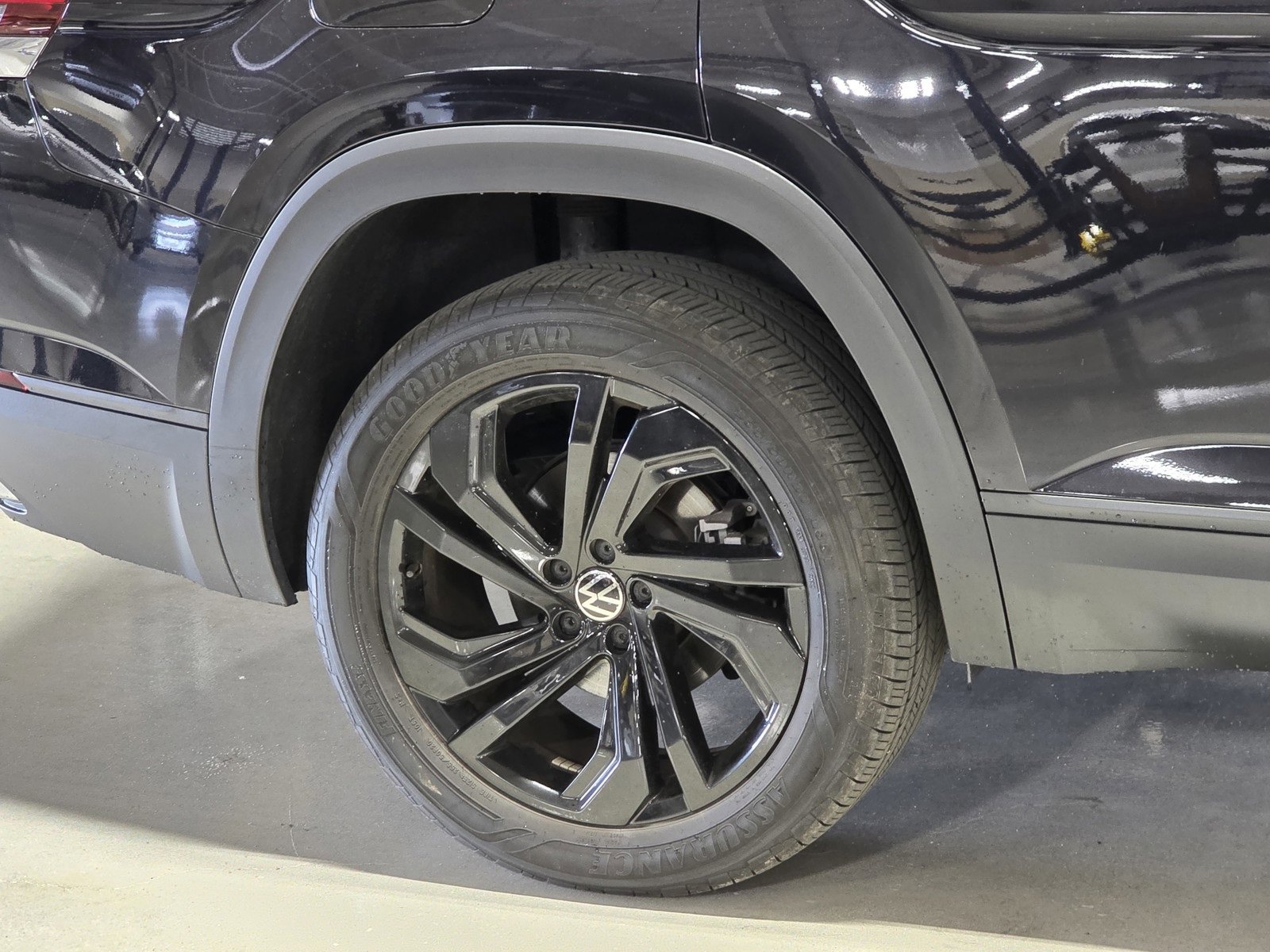 Used 2022 Volkswagen Atlas SE image 9