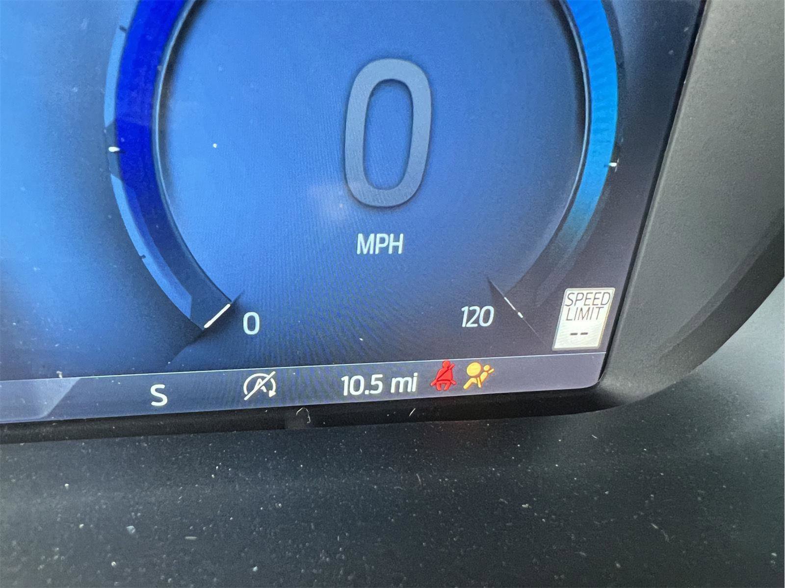 Used 2025 Ford F150 XLT w/ Equipment Group 302A MID image 29