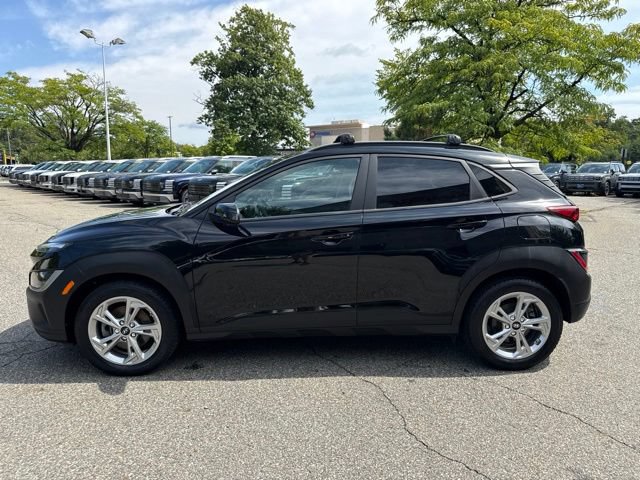 Used 2023 Hyundai Kona SEL AWD/4WD image 18