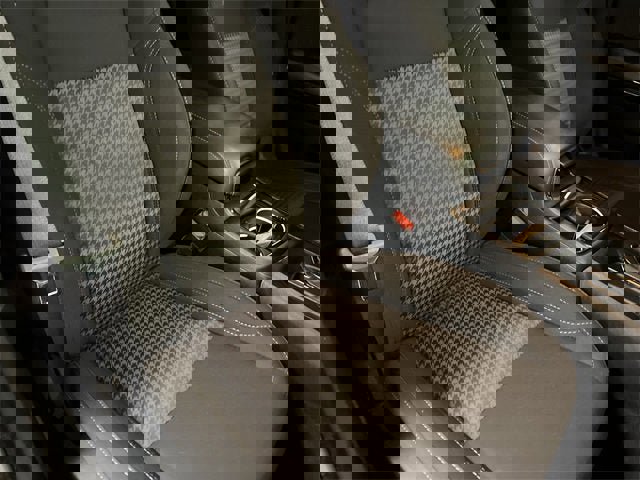 Used 2021 Dodge Charger SXT w/ Blacktop Package image 28