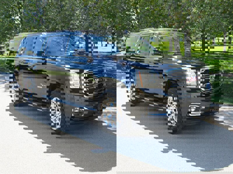 Used 2015 GMC Yukon XL SLT w/ Open Road Package