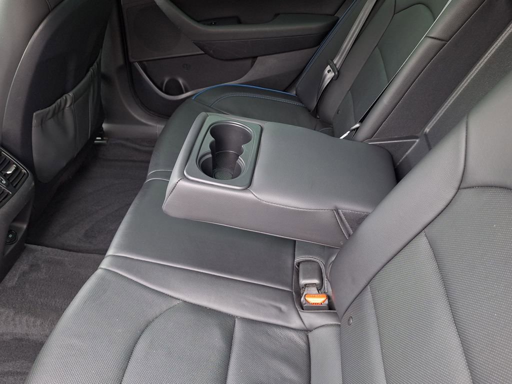 Used 2018 Hyundai Sonata Limited image 12