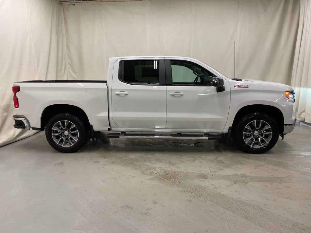 New 2026 Chevrolet Silverado 1500 LT w/ Z71 Off-Road Package image 9