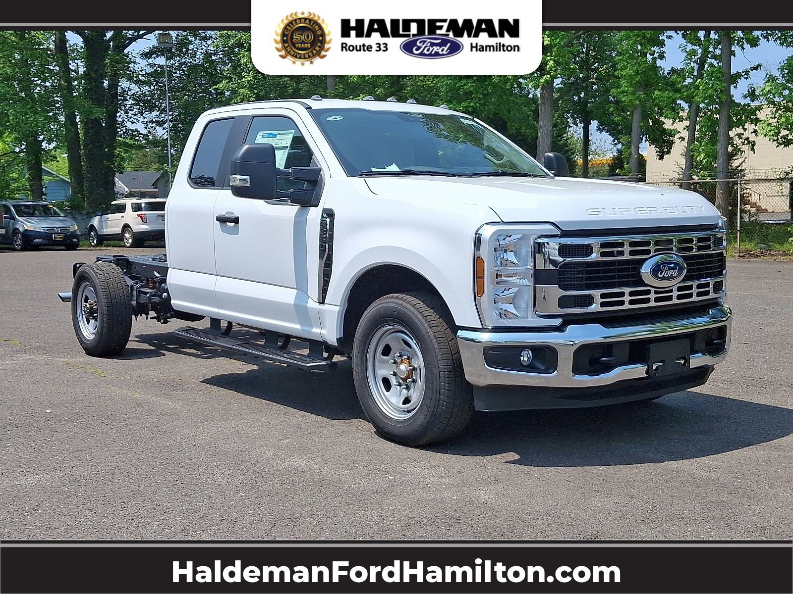 New 2025 Ford F350 XL w/ XL Chrome Package