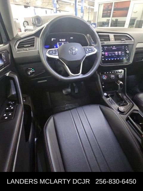 Used 2024 Volkswagen Tiguan Wolfsburg Edition image 26