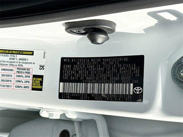 Used 2023 Toyota Corolla LE w/ LE Convenience Package image 30