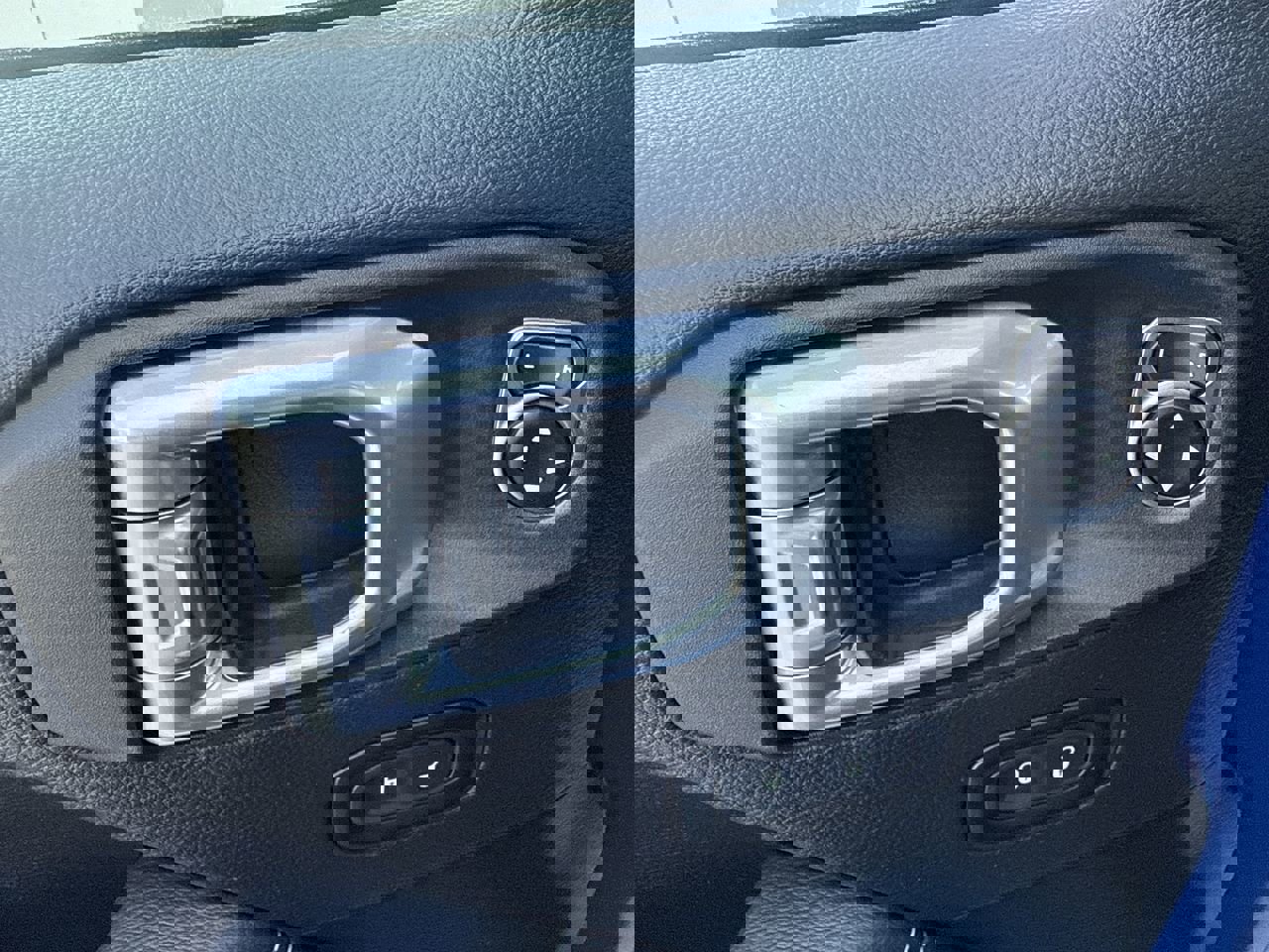 Used 2021 Jeep Wrangler Unlimited Sahara w/ Cold Weather Group image 22