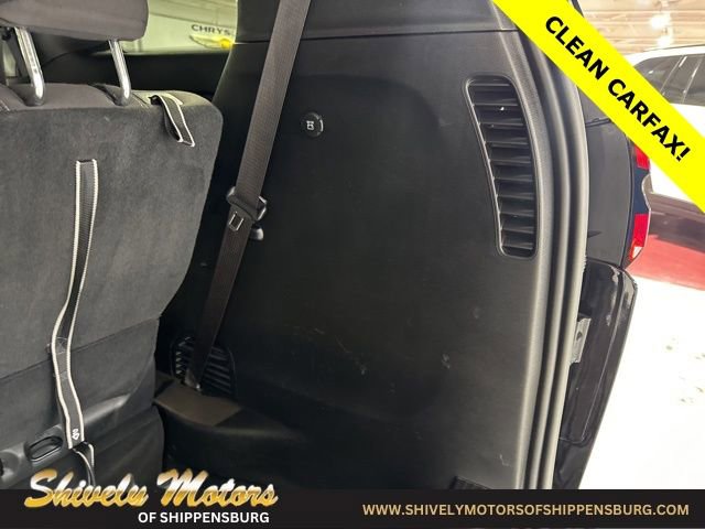 Used 2024 Chrysler Pacifica Touring image 30