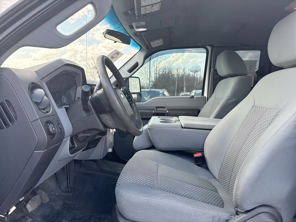 Used 2016 Ford F250 XL w/ Power Equipment Group AWD/4WD image 18