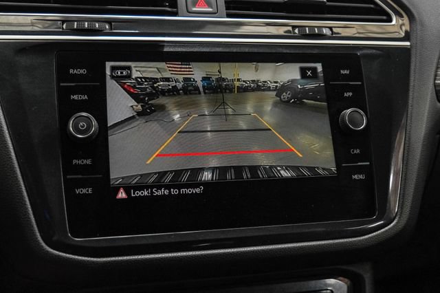 Used 2024 Volkswagen Tiguan SEL R-Line AWD/4WD image 19