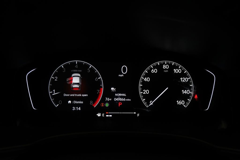 Used 2024 Honda Civic Sport image 2