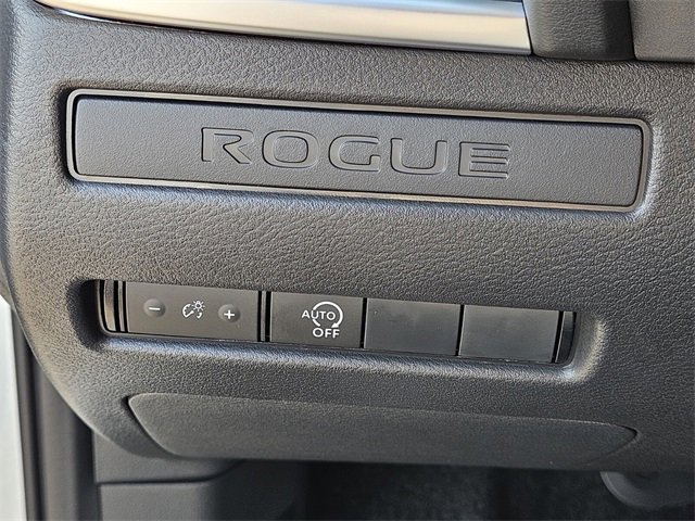 New 2026 Nissan Rogue S image 29