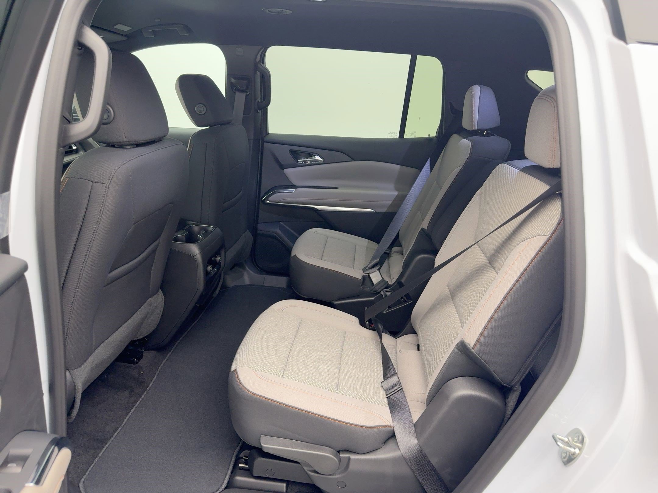 New 2026 Chevrolet Traverse LT w/ Driver Confidence Package image 15