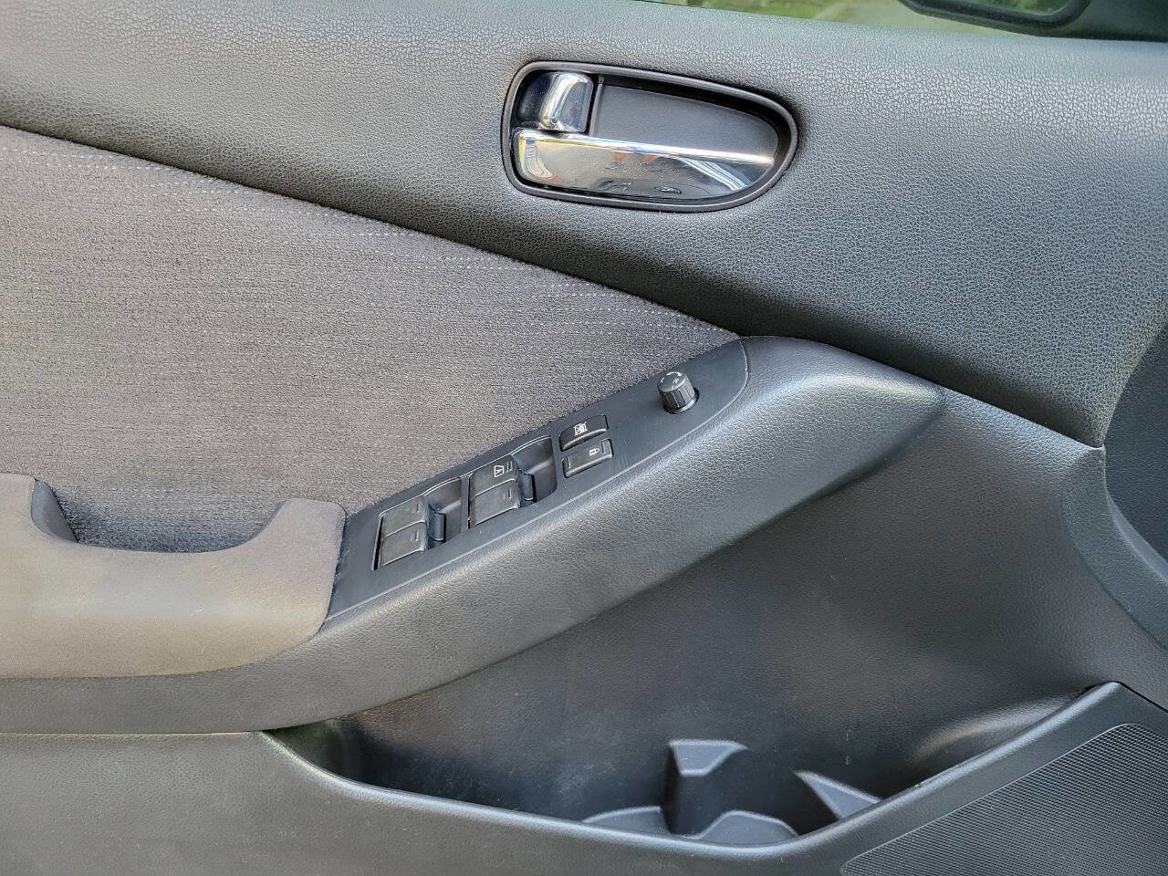 Used 2012 Nissan Altima 2.5 S image 14