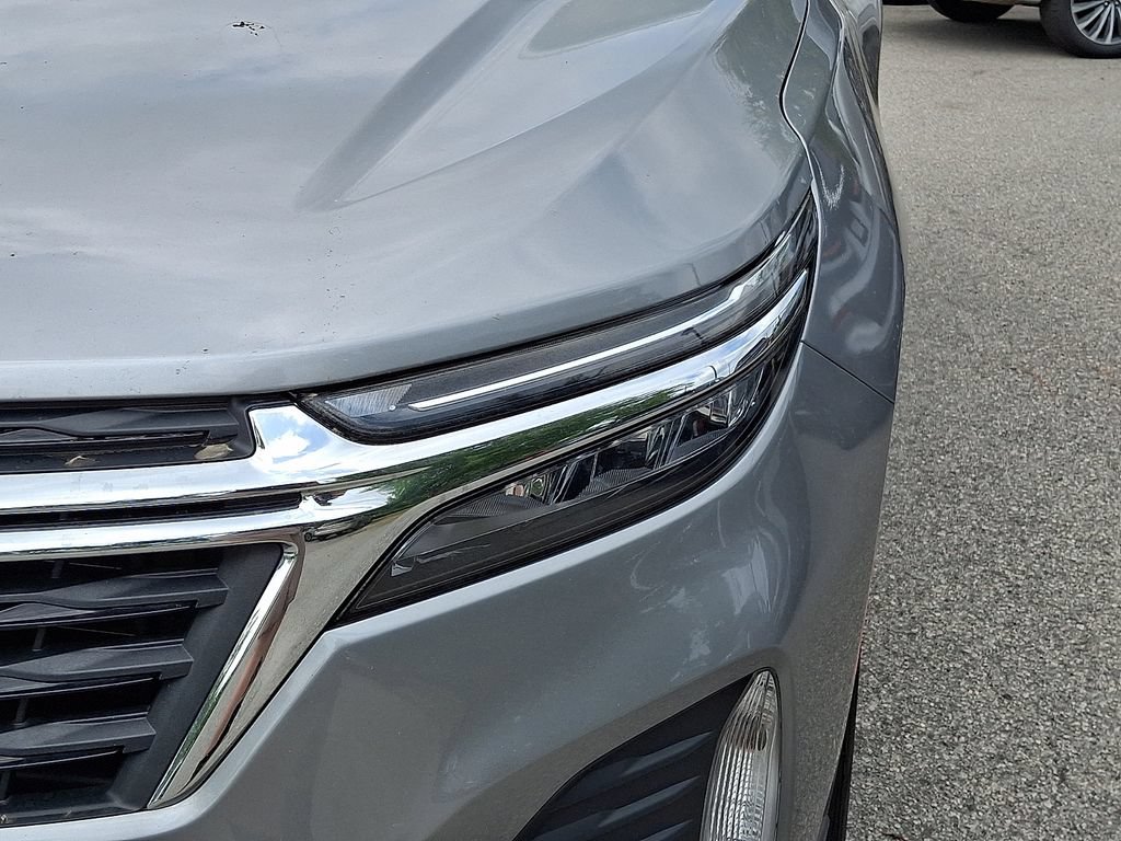 Used 2024 Chevrolet Equinox LT AWD/4WD image 9