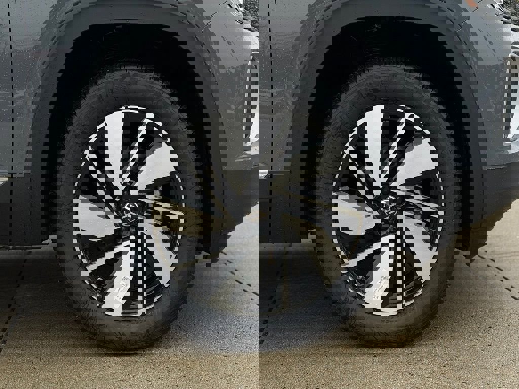 New 2026 Volkswagen Atlas SEL image 9