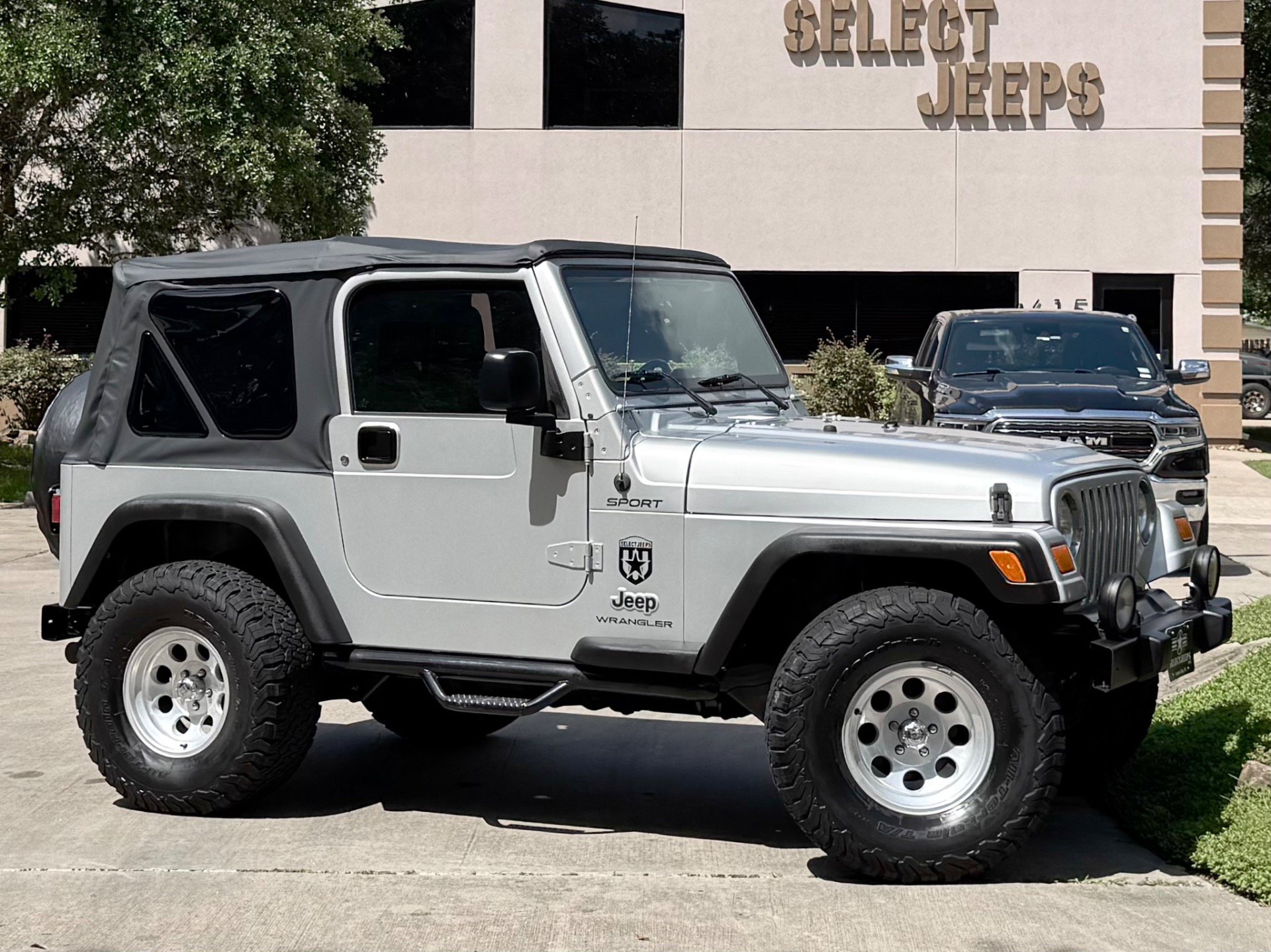 Used 2006 Jeep Wrangler Sport w/ Security Group AWD/4WD image 1
