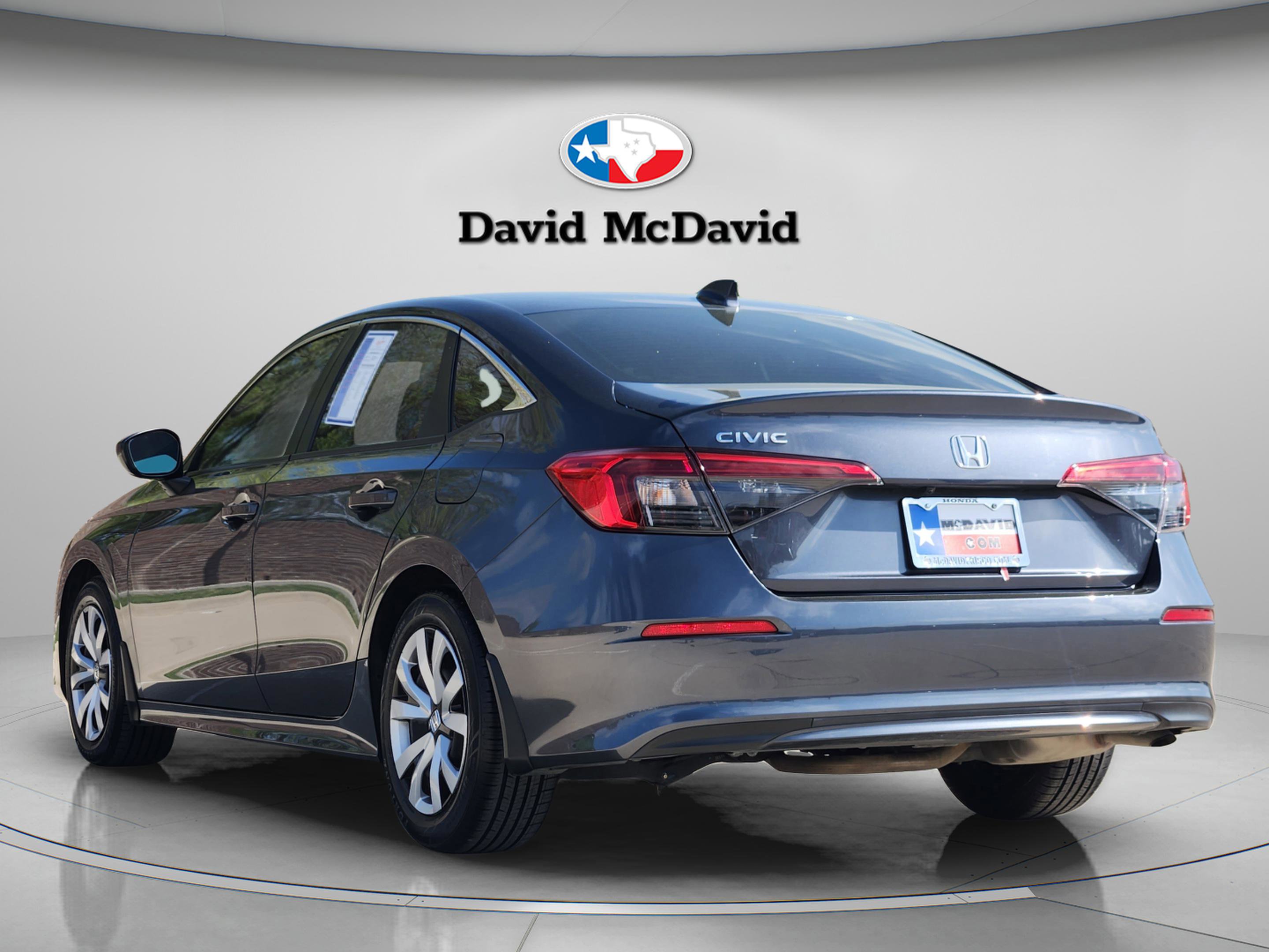 Used 2023 Honda Civic LX image 4