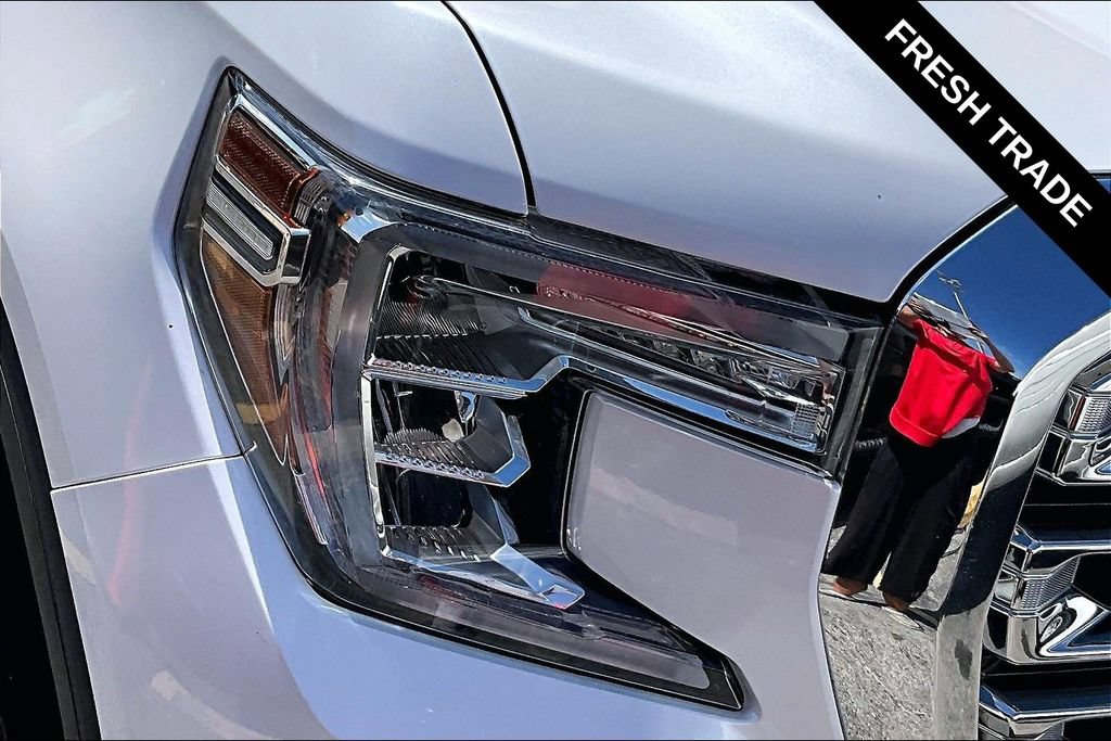Used 2019 GMC Sierra 1500 SLT w/ SLT Premium Plus Package AWD/4WD image 32