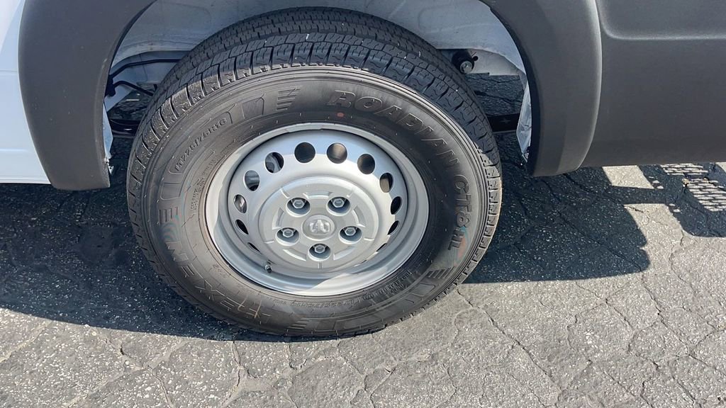 New 2024 RAM ProMaster 3500 w/ Delivery Van Package image 32