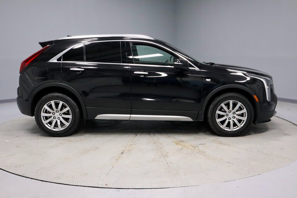 Used 2023 Cadillac XT4 Premium Luxury image 11