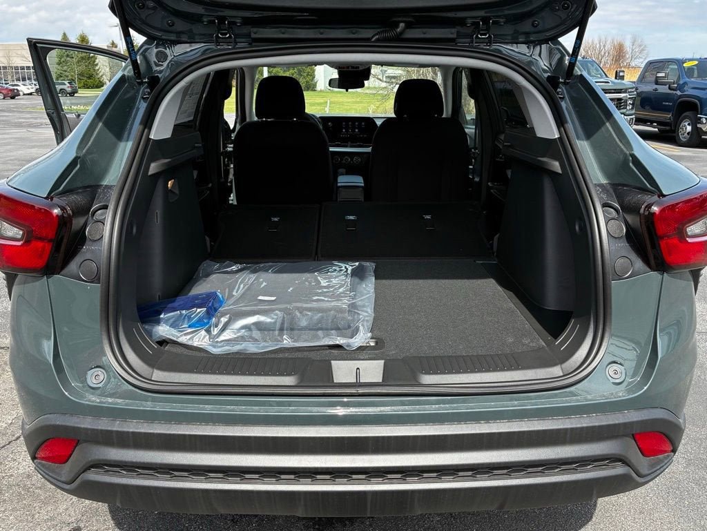 New 2026 Chevrolet Trax LS image 33