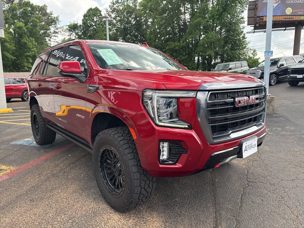 Used 2024 GMC Yukon AT4 AWD/4WD image 4