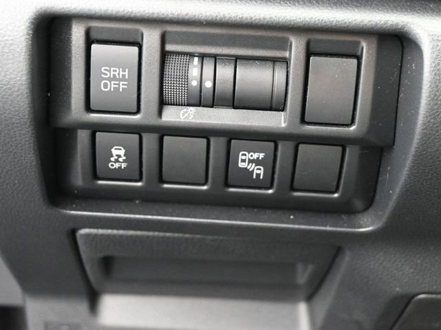 Used 2019 Subaru Crosstrek 2.0i Limited w/ Popular Package #4 image 37