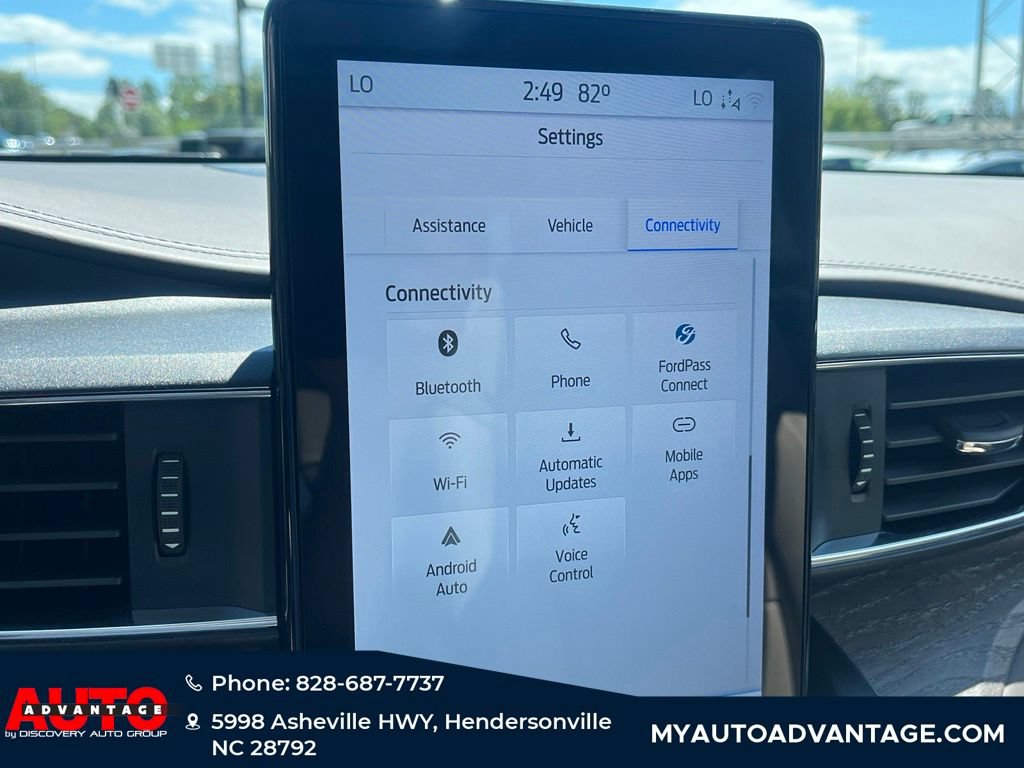 Used 2020 Ford Explorer Platinum w/ Premium Technology Package AWD/4WD image 13