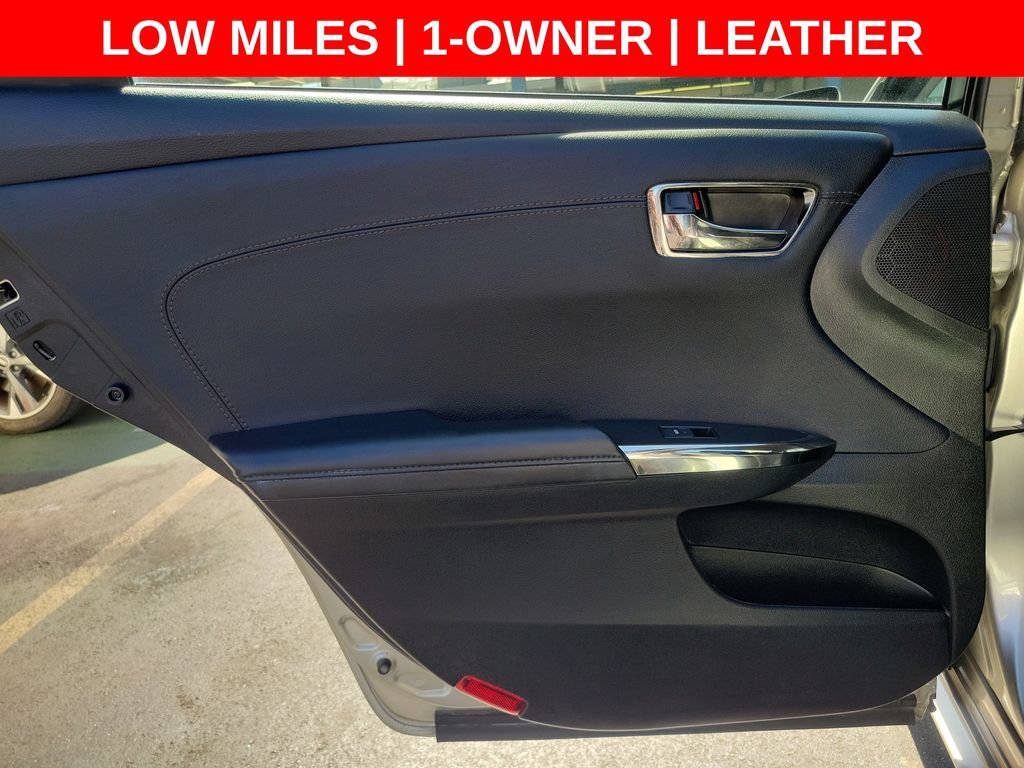 Used 2015 Toyota Avalon Limited FWD image 19