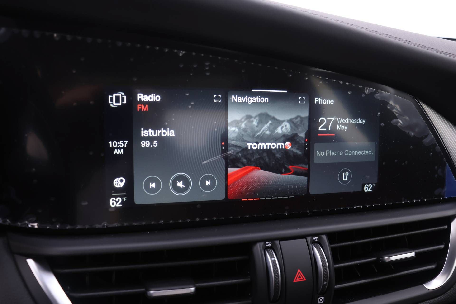 New 2026 Alfa Romeo Giulia AWD image 10