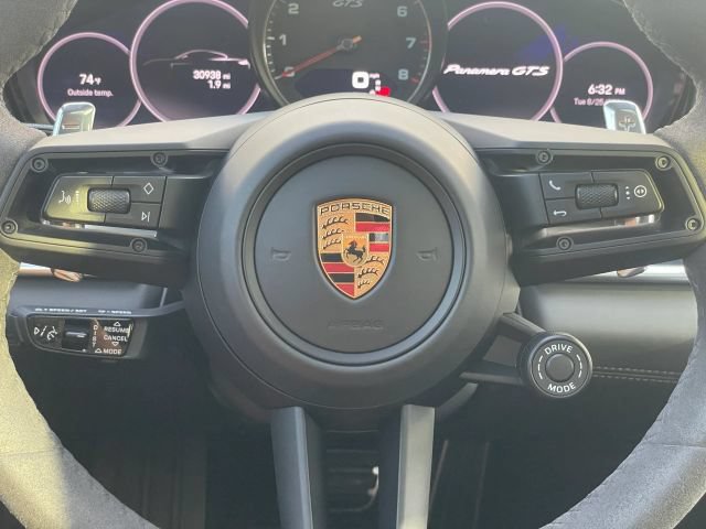 Used 2023 Porsche Panamera GTS AWD/4WD image 33