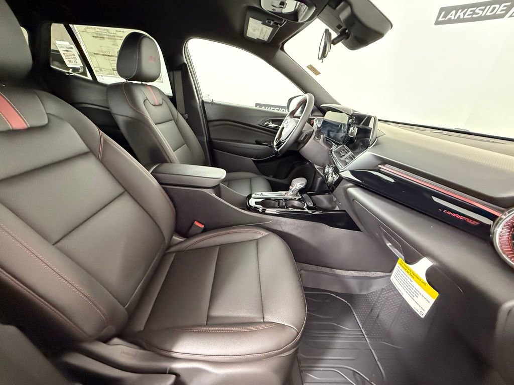 New 2026 Chevrolet Trax RS w/ Driver Confidence Package image 16