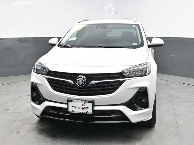 Used 2022 Buick Encore GX Preferred w/ Sport Touring Package FWD image 2
