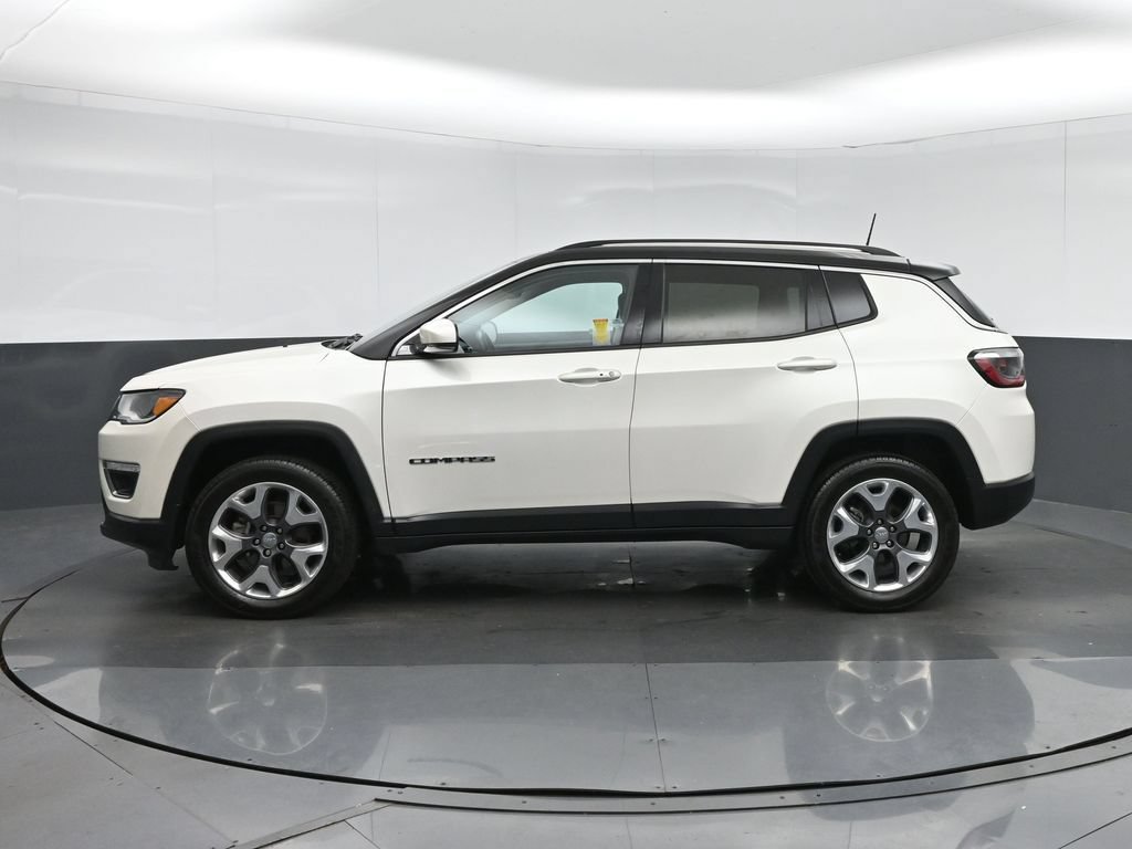 Used 2020 Jeep Compass Limited w/ Premium Lighting Group AWD/4WD image 4