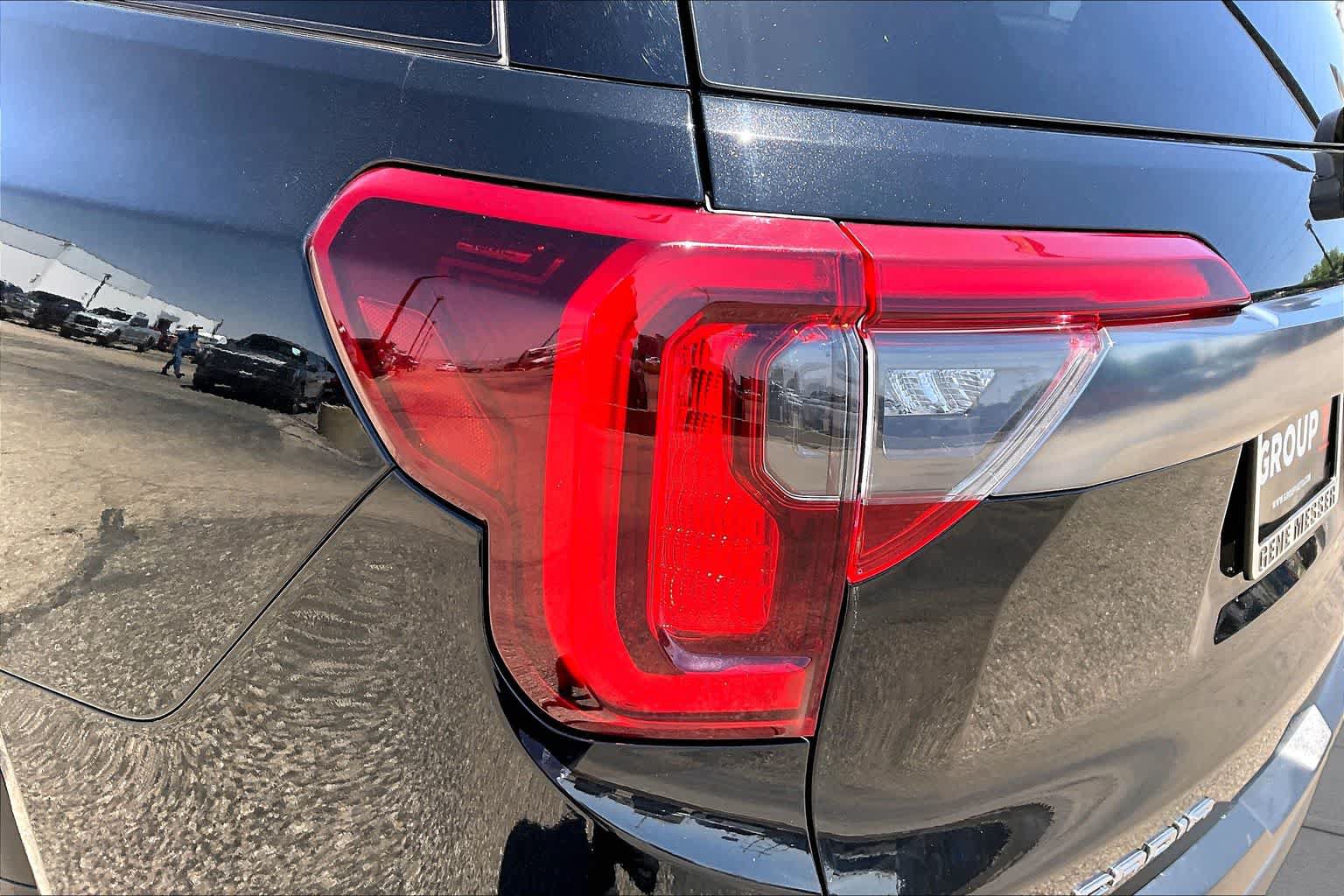 Used 2023 GMC Acadia AT4 w/ Technology Package AWD/4WD image 28