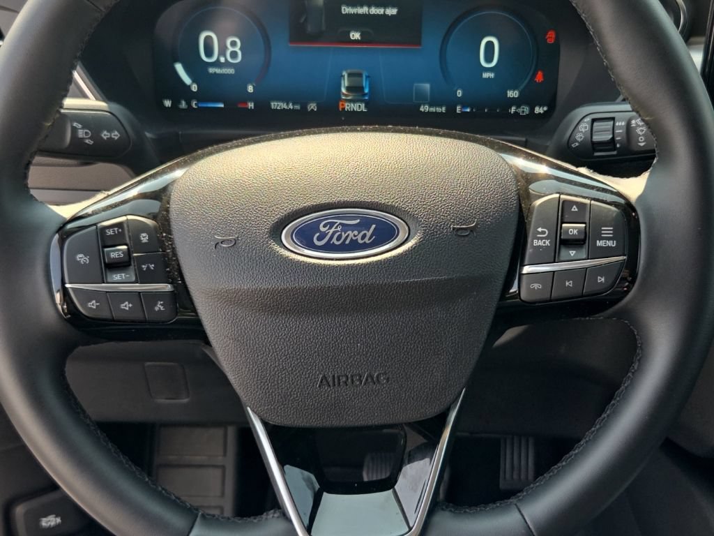 Used 2025 Ford Escape Platinum AWD/4WD image 29
