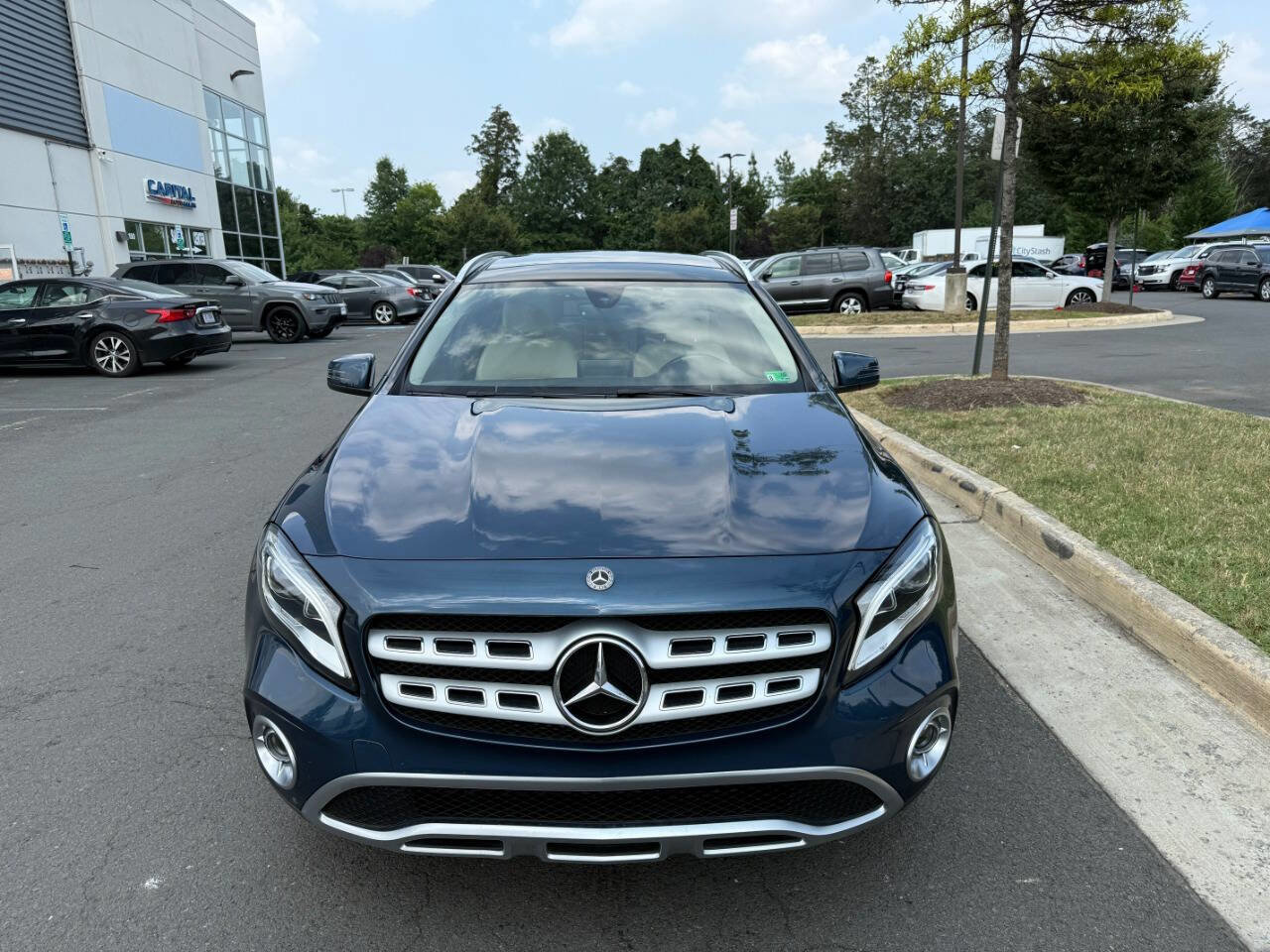 Used 2020 Mercedes-Benz GLA 250 4MATIC image 4