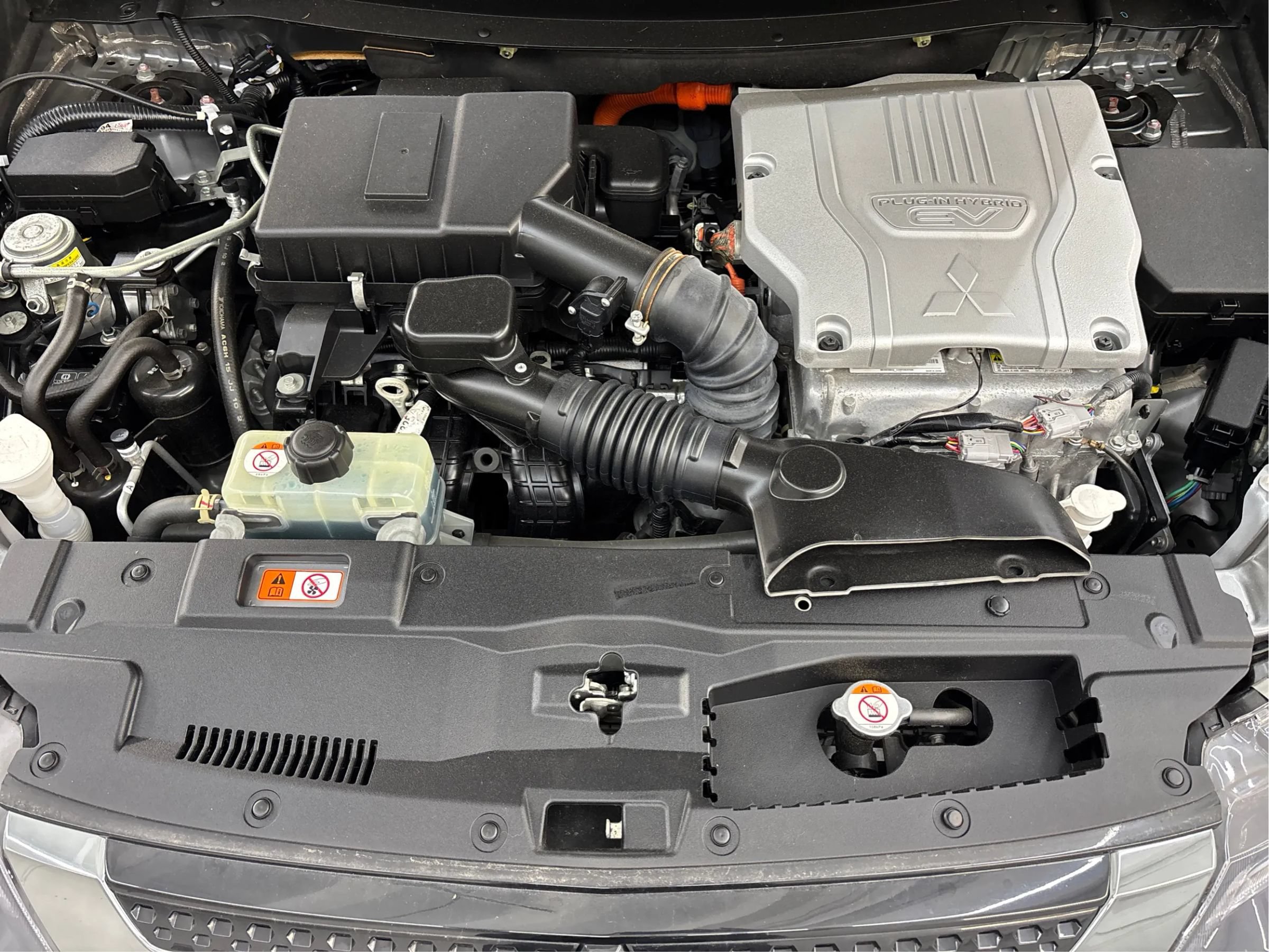 Used 2021 Mitsubishi Outlander SEL AWD/4WD image 28