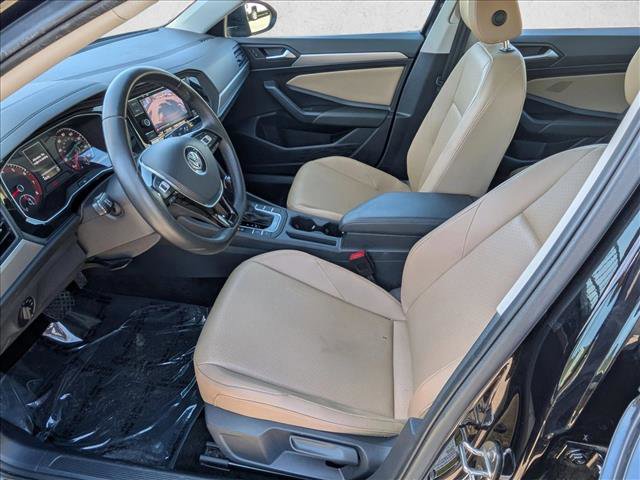 Used 2019 Volkswagen Jetta SE image 16