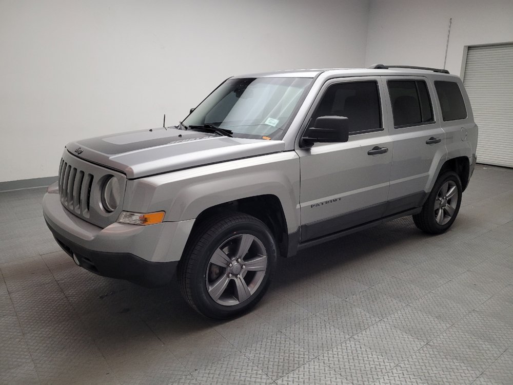 Used 2016 Jeep Patriot Sport FWD image 2