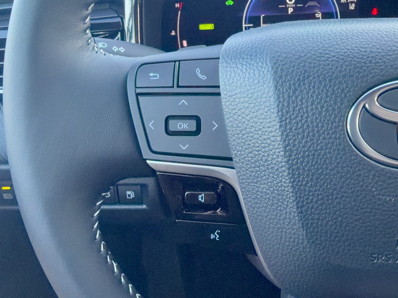 Certified 2026 Toyota Camry SE FWD image 18